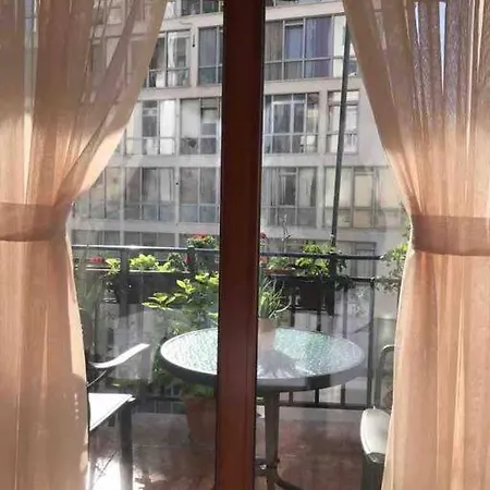 Mimosa's With Lovely Balcony Apartmán