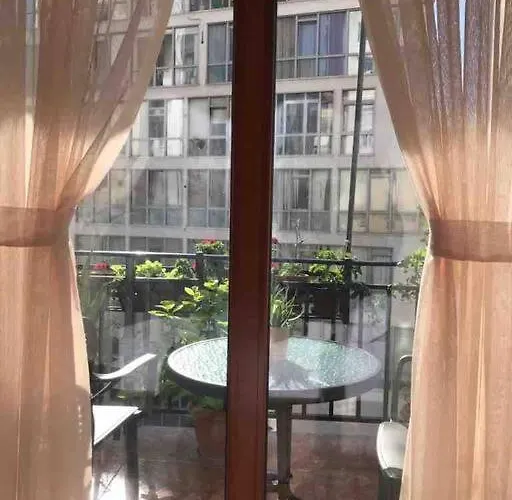 Mimosa's With Lovely Balcony Apartament